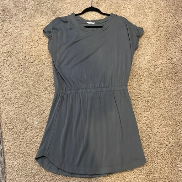 splendid green dress Splendid Arielle Smocked Dress